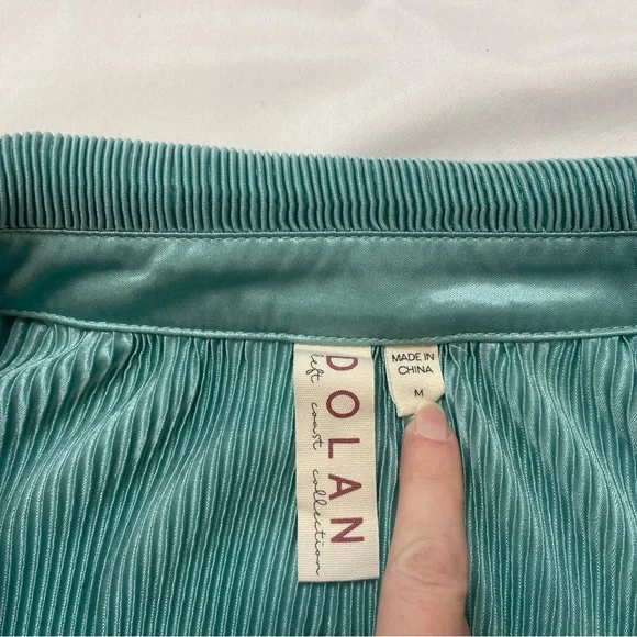 Anthropologie Dolan Lettuce Hem Teal Turquoise Button Front Pleated Shirt Top - Picture 6 of 9